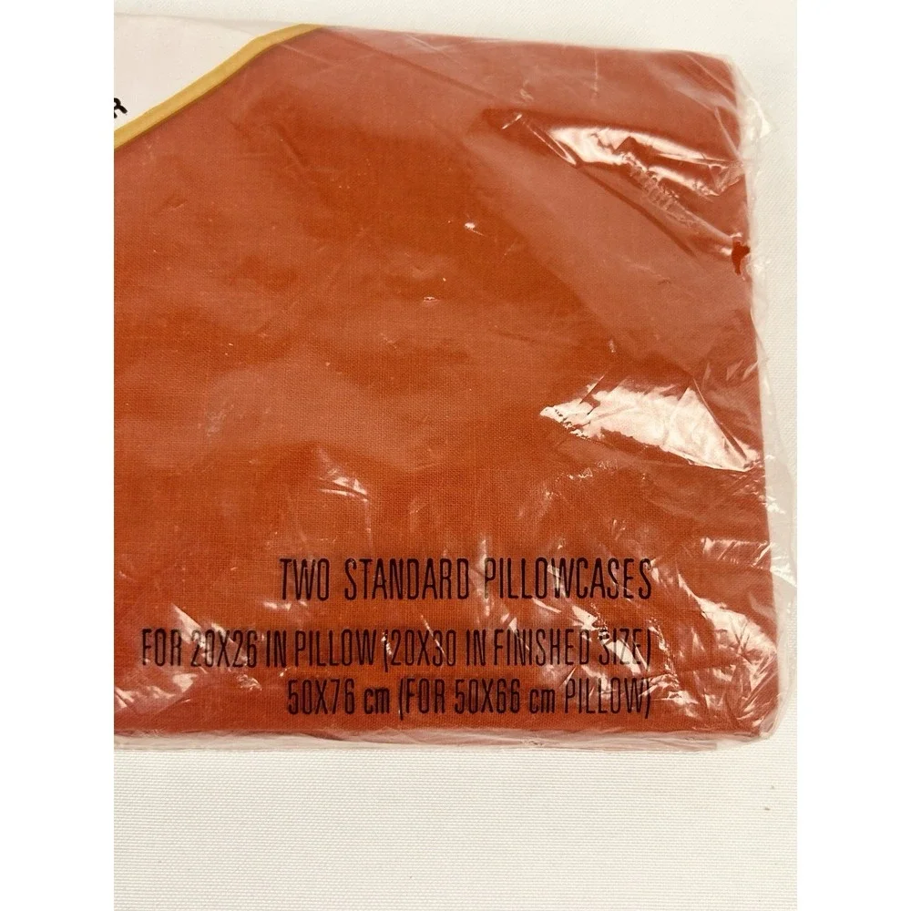 Cannon Gold Label No Iron 50/50 Cotton/Poly Two Standard Pillowcases Russet Red